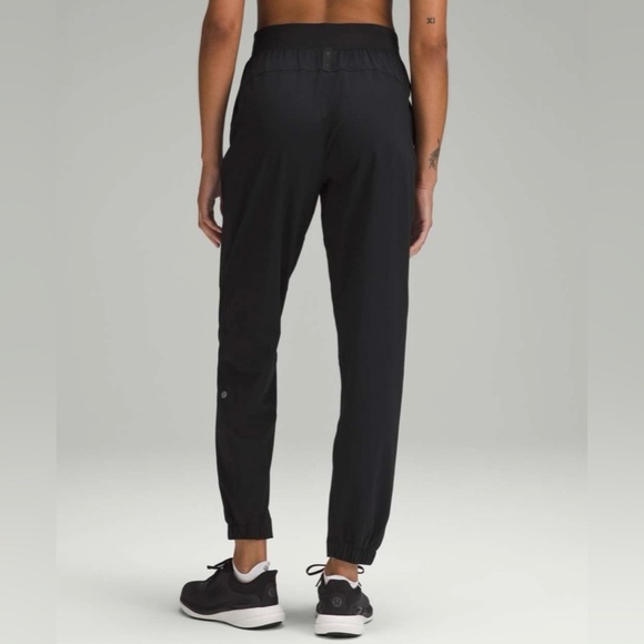 Lululemon sz 2 new without tags License to Train High-Rise Pant Black - Picture 2 of 14
